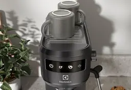 Кавоварка еспресо Electrolux E6EC1-6BST 1 л Чорний (6903318) - мініатюра 8