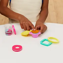 Набір для творчості Play-Doh з масою для ліплення Маленький кухонний набір Lil Sweet Playset (F3159_F3464) - мініатюра 7