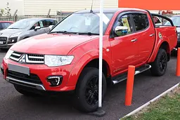 Дефлектори вікон ветровики для Mitsubishi L200 Triton 2005-2015 Double Cab 4 шт (Auto Clover) - мініатюра 5