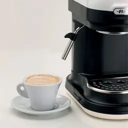 Кавоварка еспресо Ariete 1318 чорно-біла - мініатюра 6