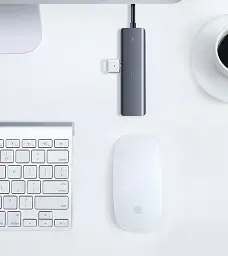 USB-хаб UGREEN CM219 4-in-1 USB Type-C to 4xUSB 3.0 HUB Space Gray - мініатюра 3
