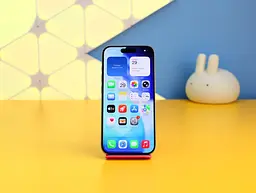 Смартфон Apple iPhone 15 Pro 128GB Natural Titanium (MTUX3) Б/У [172578] - мініатюра 2