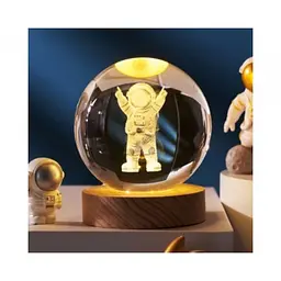 Нічник 3D кришталевий кулю з астронавтом, світильник USB скляний на дерев'яній підставці
