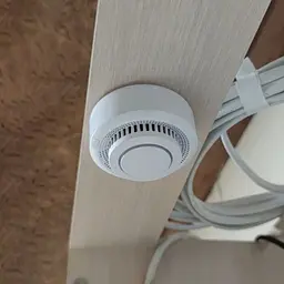 Wi-Fi датчик диму Tuya Smoke Detector з сиреною та оповіщенням на смартфон білий без упаковки - мініатюра 7