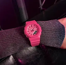 Годинник Casio GMA-P2100PP-4AER - мініатюра 2