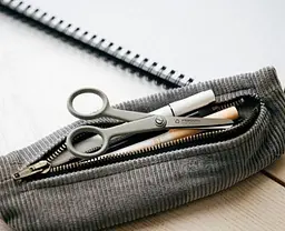 Ножиці для хобі FISKARS RENEW 13 СМ (1062546) - мініатюра 4