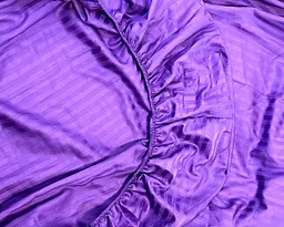 Постільна білизна LARA сатин-страйп LUX violet d13226е160 з простирадлом на резинці 160х200х25 євро - мініатюра 6