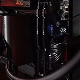 Комп'ютер Powered by MSI_1090 (RTX 5080, Intel Core Ultra 7 265KF, 32 ГБ, SSD 1 ТБ) - мініатюра 5