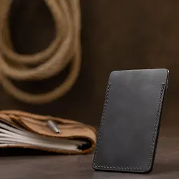 Шкіряний маленький картхолдер Grande Pelle 11529 чорний - мініатюра 8