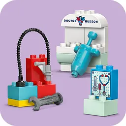 Конструктор LEGO DUPLO Disney Візит МакКвіна в гараж Дока 35 деталей (10456) - мініатюра 14