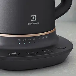 Електрочайник Electrolux E7K1-6BP 1.7 л чорний - мініатюра 7
