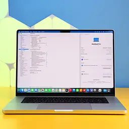 Ноутбук Apple MacBook Pro 16'' M5 Max 48/2TB Silver 2026 (MGE94) Б/У [175844]