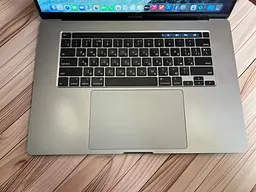 Ноутбук Apple MacBook Pro 16" A2141 i7-9750H/32/500 (C02FV2A0MD6R) Б/в - мініатюра 2