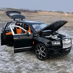 Колекційна металева модель автомобіля АвтоЕксперт Rolls-Royce Cullinan з інерцією, світлом та звуком 1:24 - мініатюра 8