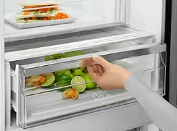 Холодильник Electrolux холодильне відділення 244 л морозильне відділення 94 л А+ NF (RNT7ME34K1) - мініатюра 6