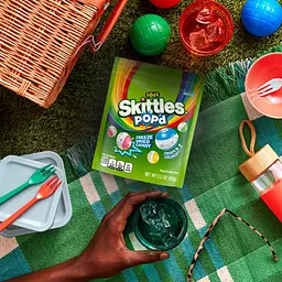 Кислі цукерки Skittles Pop'd Sour Freeze Dried Candy 156г - мініатюра 5