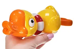 Іграшка для ванної бризгалка у вигляді каченя Water Spray 9914 р.18х7х7, 5см - мініатюра 3