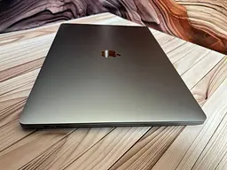 Ноутбук Apple MacBook Pro 16" i9-9880H/32/1TB (C02ZP4WJMD6T) Б/в - мініатюра 6
