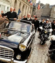 The Definitive Visual History: The Classic Car Book - мініатюра 8