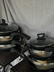 Антипригарна алюмінієва сковорода з кришкою Edenberg EB-7456 ⌀ 28см 2,6л 3-х шарове мармурове покриття - мініатюра 6