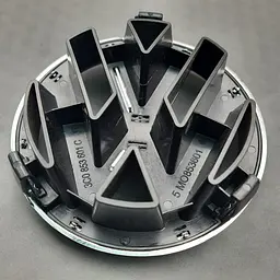 Емблема для Volkswagen Golf 6 B7 Caddy 137 мм пластикова вставна - мініатюра 3