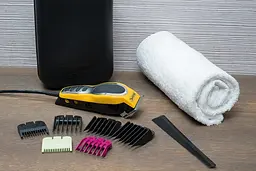 Moser Машинка для стрижки Wahl Close Cut Pro Clipper, від мережі, вібраційний мотор, насадок-6, кейс, сталь, жовтий - мініатюра 7