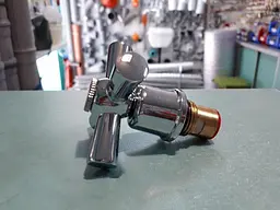 Кран-букса керамічна Zegor WOT-722 з ручкою блістер пара 30412 - мініатюра 2