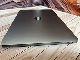 Ноутбук Apple MacBook Pro 13" A1989 i7-8559U/16/500 (C02XM6F1JHD2) Б/в - мініатюра 6