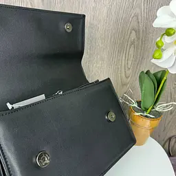 Сумка жіноча маленька через плече крос-боді чорна стильна на ланцюжку (1480) - мініатюра 8