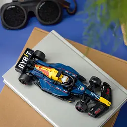 Конструктор LEGO Speed Champions Автомобіль для перегонів F1 Oracle Red Bull Racing RB20, 251 деталь (77243) - мініатюра 8