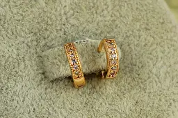 Сережки кільця Хuping Jewelry колечки з камінчиками 9 мм золотисті