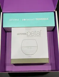 Ультразвуковий аромадифузор та зволожувач повітря doTERRA Petal Diffuser «Пелюстка» - мініатюра 2