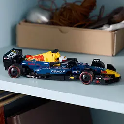 Конструктор LEGO Speed Champions Автомобіль для перегонів F1 Oracle Red Bull Racing RB20, 251 деталь (77243) - мініатюра 4