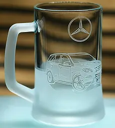 Пивний  келих 660 мл з гравіюванням Мерседес Mercedes ML подарунок для автолюбителя  кухоль для пива з логотипом - мініатюра 2