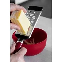 Терка KitchenAid Coreline, 29,6 см, з чохлом, червона (KAG320OHERE) - мініатюра 6