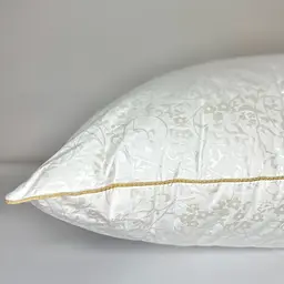 Подушка LeLit Bright crystal гіпоалергенна 50х70 см біла з золотим (le2000000287812) - мініатюра 5