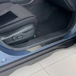 Накладки на пороги для Subaru Outback IV (BM) 2009-2014 Нержавіюча сталь із загином та Логотипом 4 шт (Premium P-SB07) - мініатюра 3