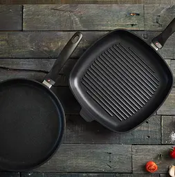Набір сковорідок Swiss Diamond 282 XD Induction 28 см і гриль 28х28 см (XD SET282i) - мініатюра 2