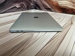 Ноутбук Apple MacBook Pro 13" 2020 i7/32GB/512GB (C02DR2ADML87) Б/в - мініатюра 5