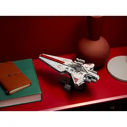 Конструктор LEGO Star Wars Зоряний крейсер класу Венатор 643 деталі (75441) - мініатюра 5