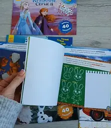 Серія яскравих книг із наклейками та героями Дісней-студії. ЛП837002У Дорі - мініатюра 3