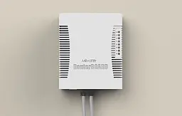 MikroTiK Маршрутизатор hEX PoE 5xGE/PoE, 1xSFP, 1xUSB, RouterOS L4 - мініатюра 4