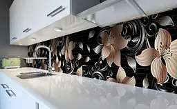 Кухонний фартух Лісові лілії вінілова завитки для кухні 65х250 см Квіти Чорний Happy Pocket Z184924