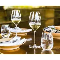 Набір келихів для шампанського Riedel Veritas Champagne 445 мл 2 шт. (6449/28) - мініатюра 5