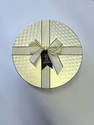 Набір круглих подарункових коробок 3 шт айворі з бантом коробки для подарунків та квітів - мініатюра 2