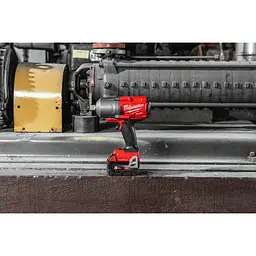 Гайковерт акумуляторний безщітковий 3/4'' MILWAUKEE, M18 ONEFHIWF34-0, 2034Нм, з кільцем (каркас) - мініатюра 4