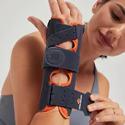 Жорсткий ортез променево-зап'ясткового суглоба Orliman Manutec Fix M760 Розмір 1 (M760/1-540) - мініатюра 1
