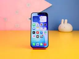 Смартфон Apple iPhone 16 Pro Max 256GB Black Titanium [MYWV3] Б/В [157944] - мініатюра 2