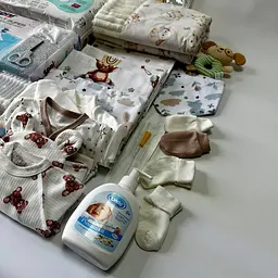 Набір для пологового будинку для новонародженого 33 предмети + прозора сумка в подарунок від ЕкоМама нейтральні кольори - мініатюра 14