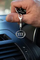 Брелок з білого золота Audi (Ауді) (з9004.1) - мініатюра 5